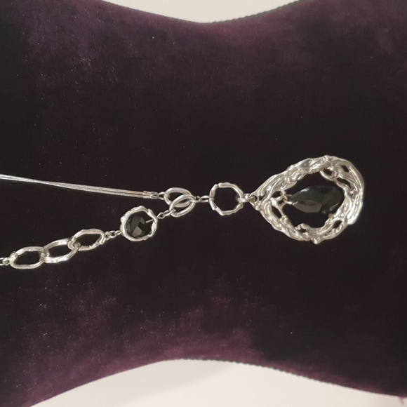 85cm + Silver Tone and Black Beaded Necklace - Picture 4 of 4